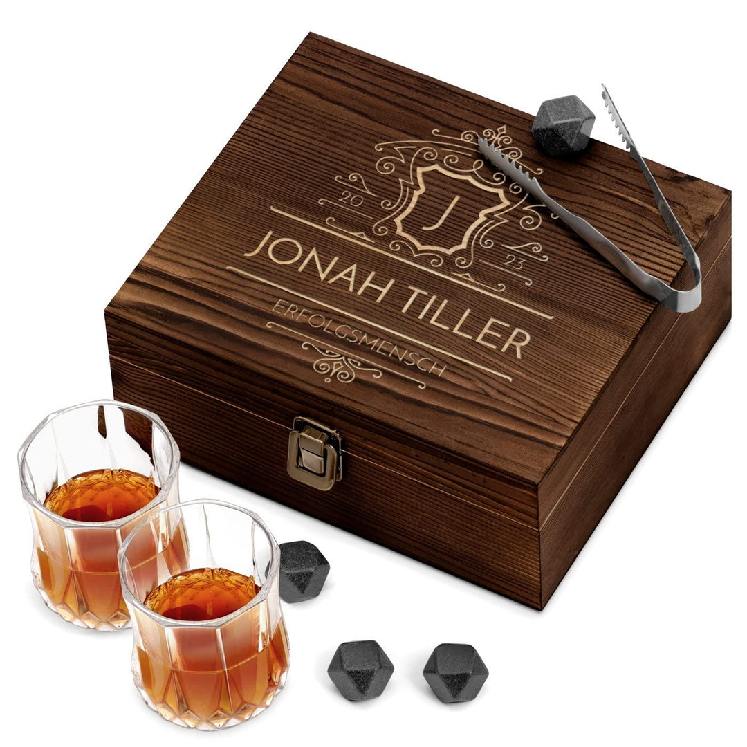 Maverton Whisky Steine Set - in Holzbox mit Gravur - 8 Granit Eiswürfel &amp; 2 Whisky Gläser - wiederve