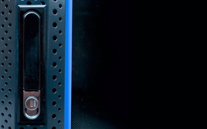 15 HE - 10 Zoll Serverschrank - mit Glastür - (BxTxH) 312x310x752mm - Schwarz - für Zuhause und im B