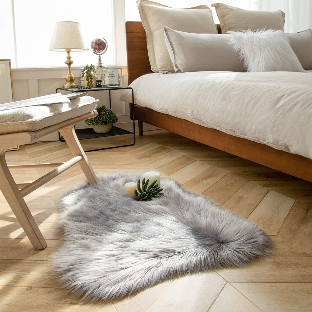 Faux Lammfell Schaffell Teppich Grau 40x60 cm, Longhair Flauschiger Teppiche Wohnzimmer Deko Weicher