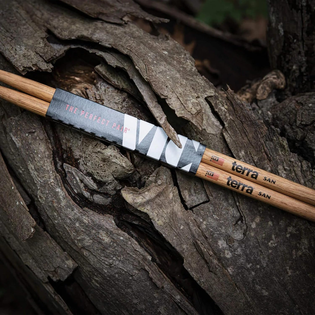 Vic Firth - American Classic® Terra Serie Trommelstöcke 5ATN - American Hickory - Nylonspitze - 4 Pa