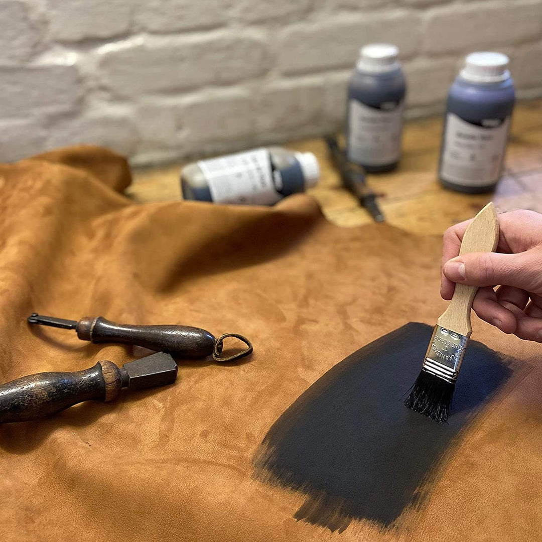 TRG the One Suede Dye, Durchdringende Tinte für Wildleder, Braun (106 Dark Brown), 500 ml