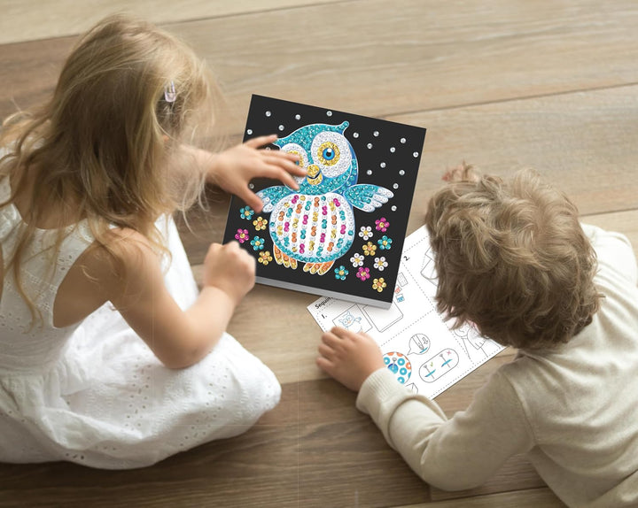 Kitfix - Sequin Art® 60 - Eule - Paillettenbild für Kinder- 20 x 20cm - 60min Bastelprojekt - Bastel