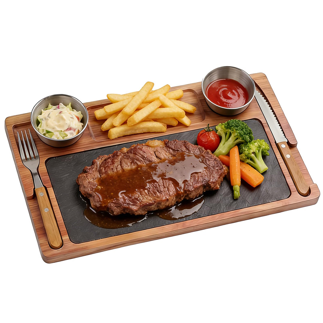 Akazienholz Serviertablett mit Schieferplatte – Steakbrett inkl. 2 Edelstahl Sossenbecher & Holzgrif