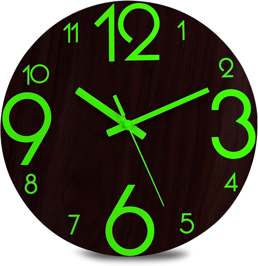 Plumeet Leuchtende Wanduhr - 30 cm Leise Holzuhr Fluoreszierend - Grosse Dekorative Wanduhr für Küch