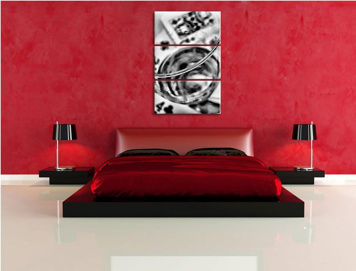 Pixxprint Glas Wein auf Spielkarten als Leinwandbild/Grösse: 3 Teilig (120x80) cm/Wandbild/Kunstdruc