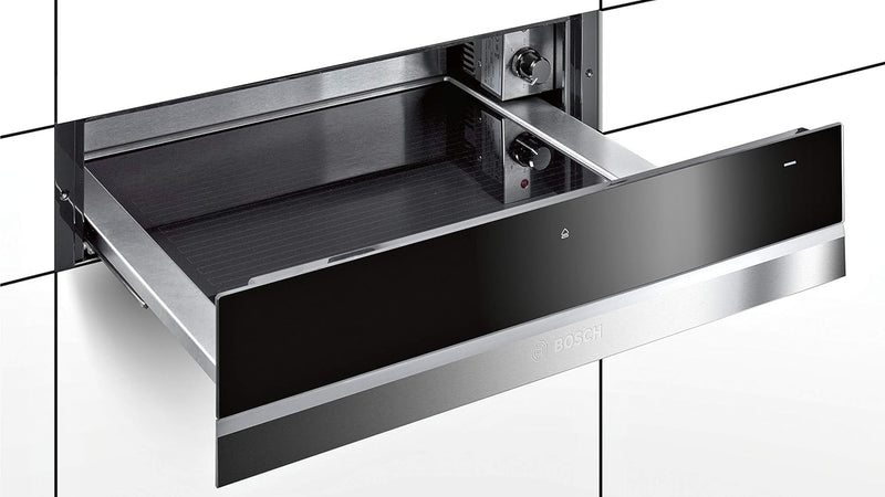 Bosch BIC630NS1 Serie 8 Wärmeschublade, 14 x 60 cm, 20 L, max. 64 Espresso-Tassen / 12 Teller, 4-Stu