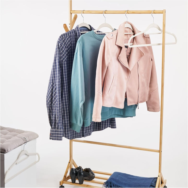 OGIVO Samt Kleiderbügel - 50er Set - rutschfest Bügel für Ihren Garderobe - kleine Stange für Krawat