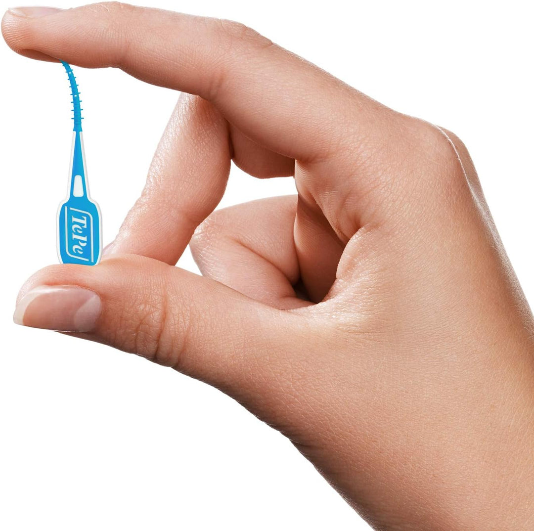 TePe EasyPick Dental Stick M/L / 1 x 36 Stück inklusive praktischem Taschenetui/Für eine einfache, t