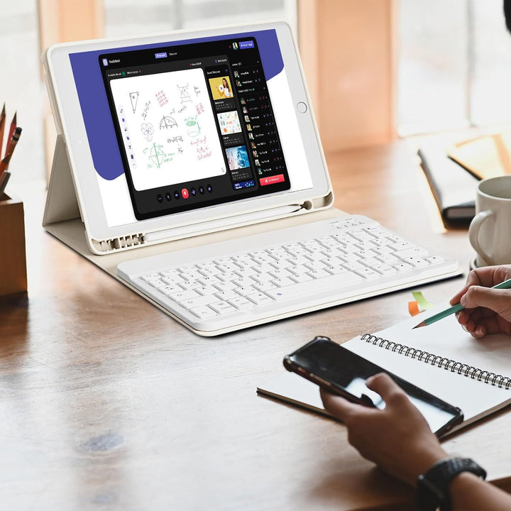 hülle mit Tastatur für iPad 9/8/7 Generation (2021/2020/2019) 10,2 Zoll, weiche TPU-Rückseite mit St