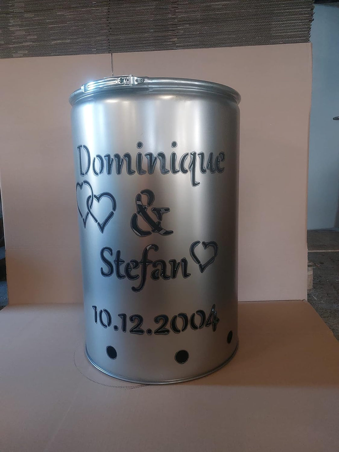 Fuchsbau Feuertonnen Feuertonne mit - Hochzeit - Motiv - personalisierbar - Gefertigt aus neuem Ölfa