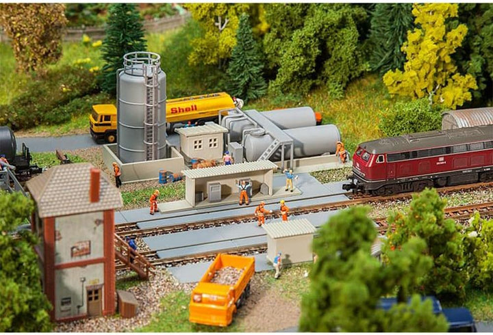 Faller FA222212 Öllager mit Dieseltankstelle Modellbausatz, Zubehör, Mehrfarbig