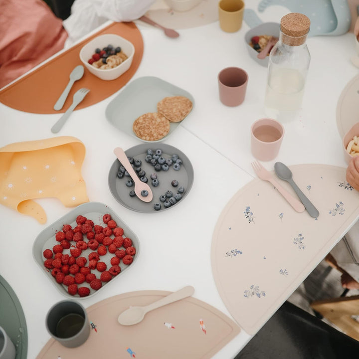 mushie Runde Essgeschirr-Schalen für Kinder | 2er-Set | Hergestellt in Dänemark | BPA-frei | Spülmas