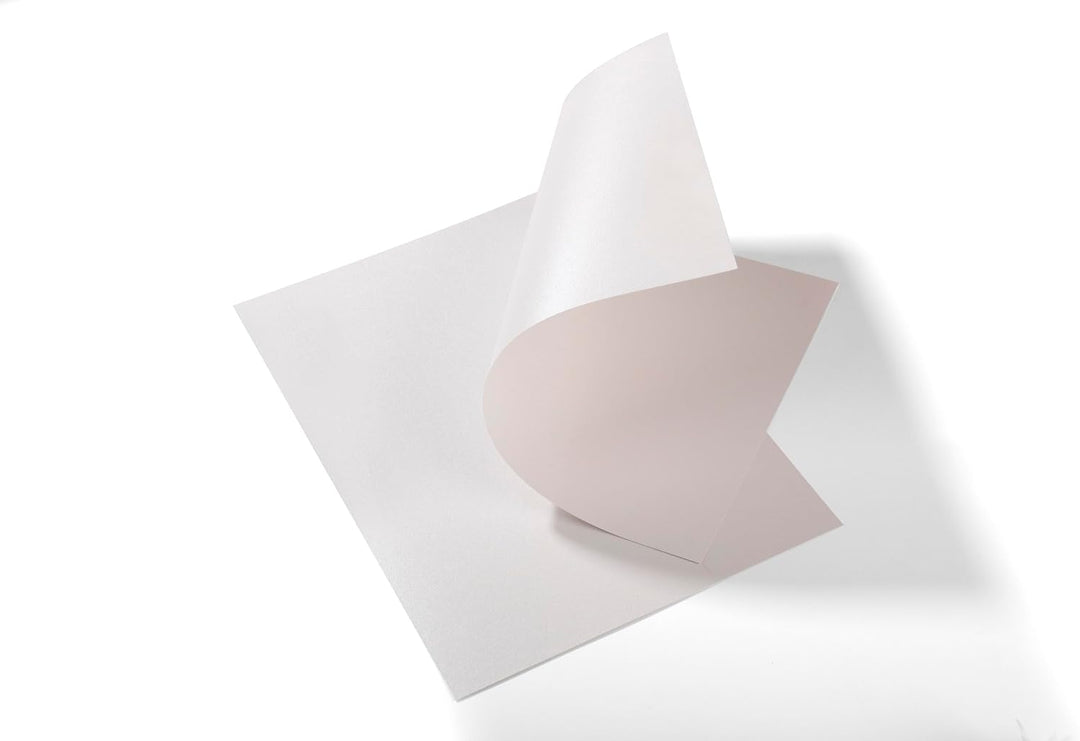 50 Blatt DIN A4 Perglanz-Papier Schneeweiss-Metallic, Bastelpapier mit Perlmutt-Schimmer, 120 g/m²