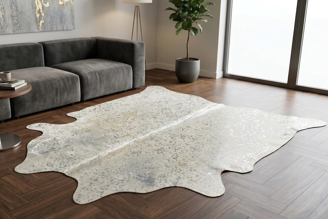 Generisch Kuhfell Stierfell Kalbfell Teppich Silber Devore grau ca. 220 x 200 cm Metallic Effekt von