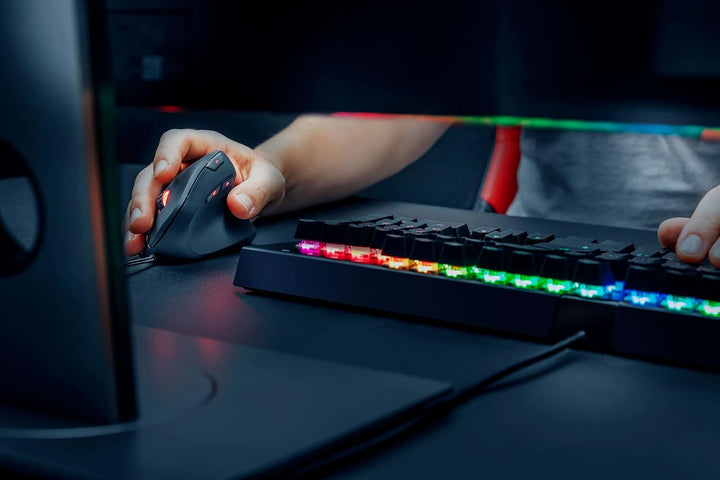 Trust Gaming GXT 144 Rexx Vertikale Gaming Maus, 10.000 DPI, 6-programmierbare Tasten, RGB LED-Beleu