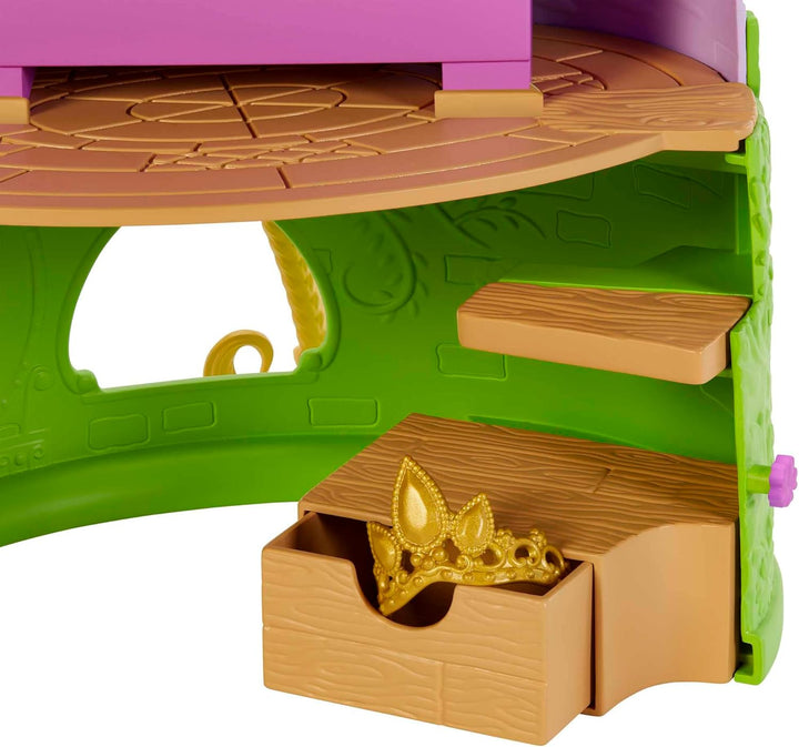 Disney Princess HMV99 - bewegliche Rapunzel-Puppe und Turm Spielset mit rundum Spielspass, 6 Spielbe