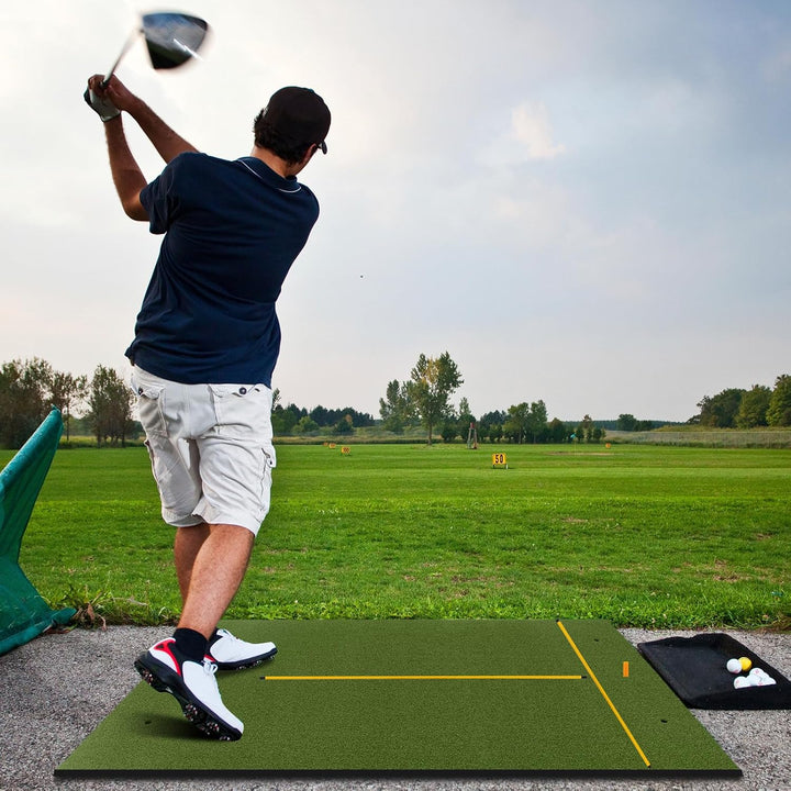 COSTWAY Golf Abschlagmatte, Golf Übungsmatte inkl. 2 Gummi-Tees und 2 Ausrichtungsstäbe, Golfmatte m