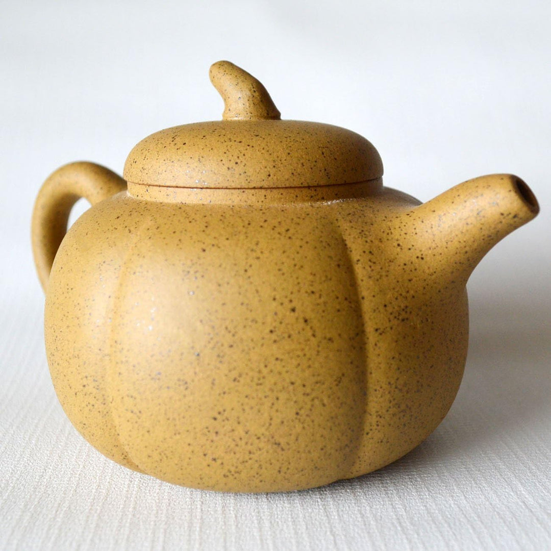 Teekanne 237 ml chinesische Yixing Zisha Teekanne Sesamgelber Schlamm