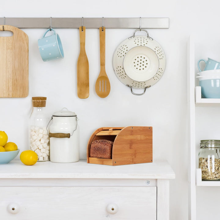 Relaxdays Brotkasten Bambus, rollbare Frontklappe, aromadichte Brotaufbewahrung, Rollbrotkasten, HBT