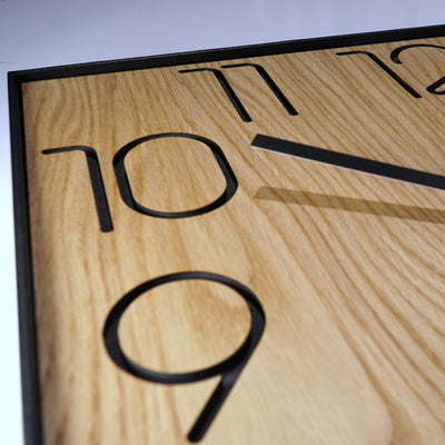 FLEXISTYLE Holzwanduhr Wood Square Holz Eiche 30cm Durchmesser holzoptik ohne tickgeräusche