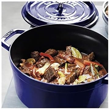 STAUB Gusseisen Bräter/Cocotte, Rund 24 cm, 3,8 L, Aromaregen Funktion, Für alle Herdarten geeignet,