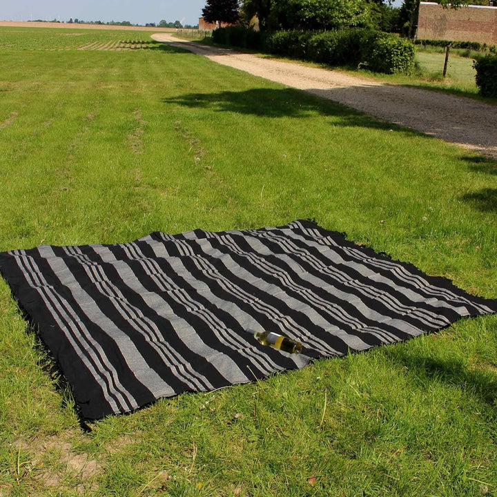 mitienda mit Liebe gemacht Kuscheldecke graue Decke Pfeil, Wolldeck, weiche Decke, Tagesdecke, Sofad