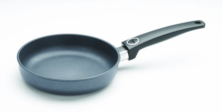 Woll Diamond Lite/Plus Schmorpfanne mit Deckel, Antihaftbeschichtung, kratzfest, Aluminiumguss Sauté