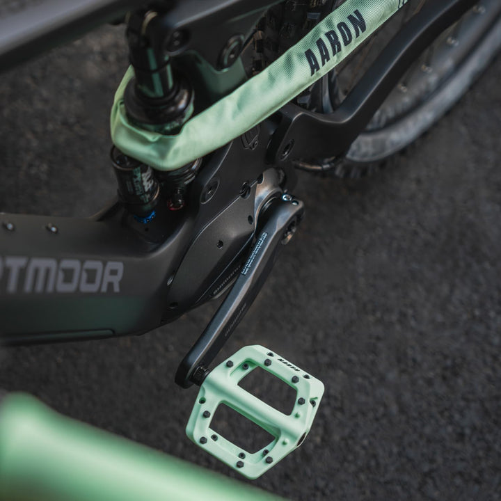 AARON Dirt MTB Pedale aus ultraleichten Nylonfasern mit abgedichtetem Industrie-Kugellager - rutschf