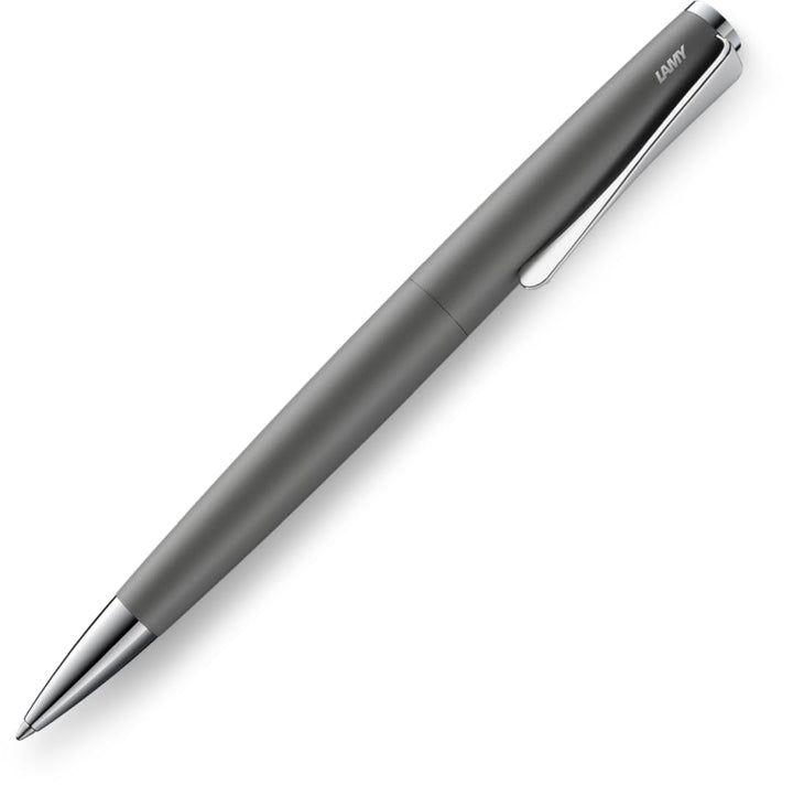 LAMY studio Premium Kugelschreiber 266 aus Edelstahl in mattem Lack-Finish, propellerförmige Clip-Dr