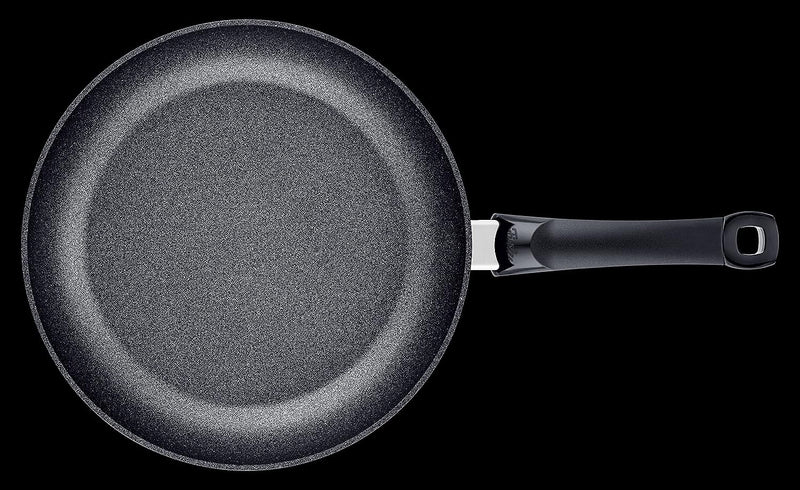 Fissler Adamant Classic / kratzfeste Aluminium-Pfanne (Ø 28 cm) beschichtete Stielpfanne, Brat-Pfann