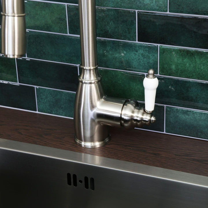 Essebagno Ascott Küchenarmatur mit ausziehbarer Brause Edelstahloptik