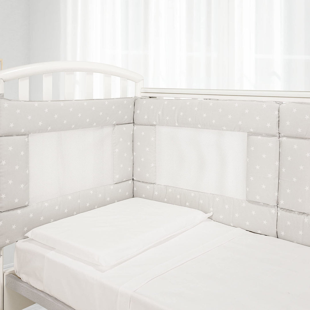 Babysanity - Bettumrandung Babybett mit Baby Air Mesh-System ausgestattet - Der weiche und stabile b