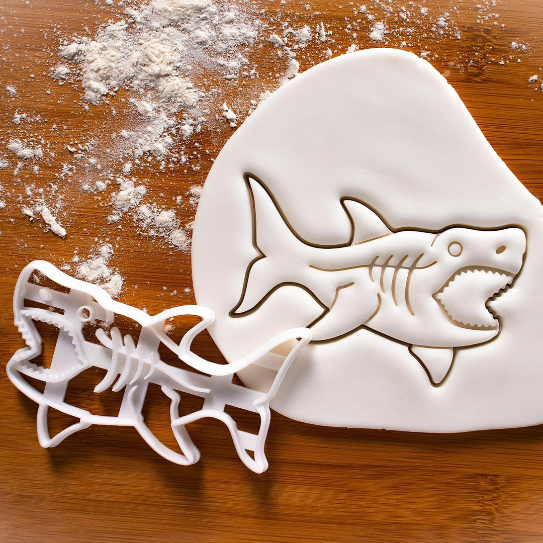 2er Set Megalodon Ausstechformen (Formen: Zahn & Hai), 2 Teile, Bakerlogy