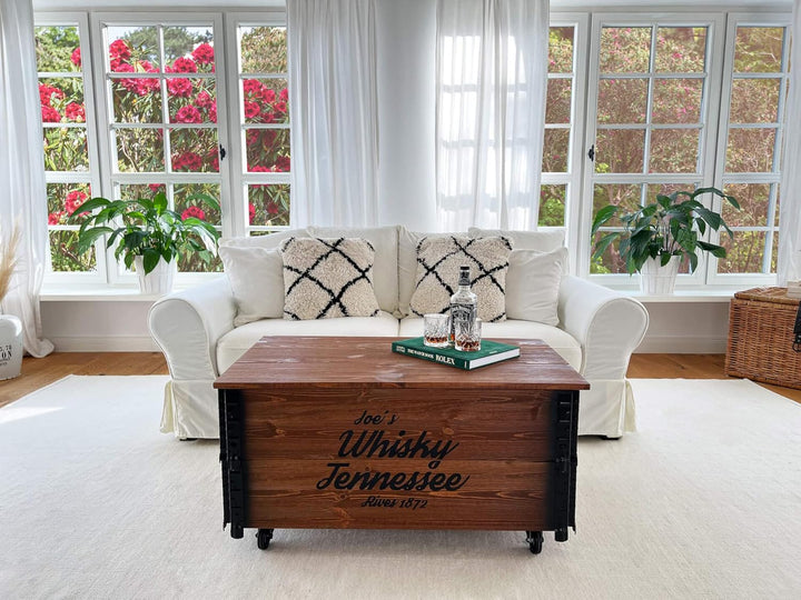 Uncle Joe´s Couchtisch XL Whisky Truhentisch Truhe im Vintage Shabby chic Style aus Massiv-Holz in b