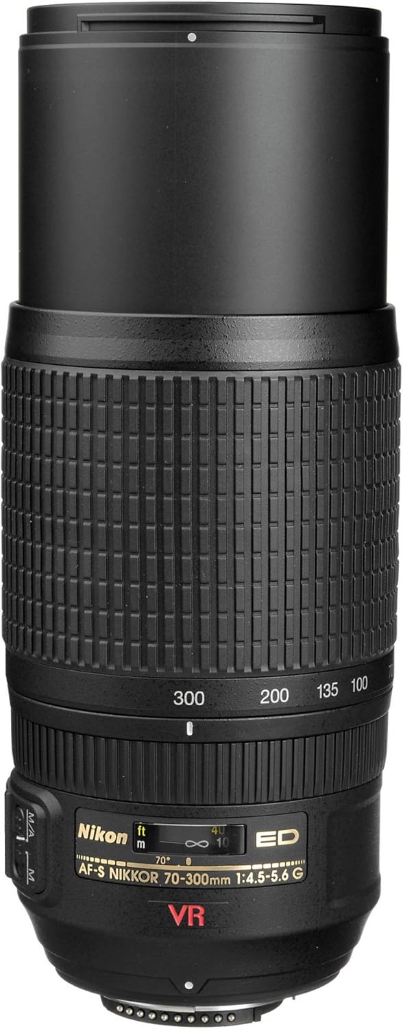 Nikon AF-S Zoom-Nikkor 70-300mm 1:4,5-5,6G VR Objektiv (67mm Filtergewinde, bildstabilisiert)
