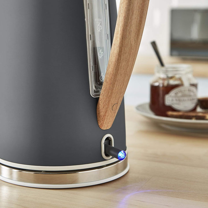 Swan Nordic Frühstücksset, Wasserkocher, 1,7 l, 2200 W, Breitschlitz-Toaster, 2 Scheiben, digitale M