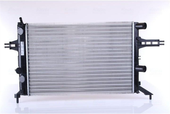 Nissens 63016 Kühler, Motorkühlung