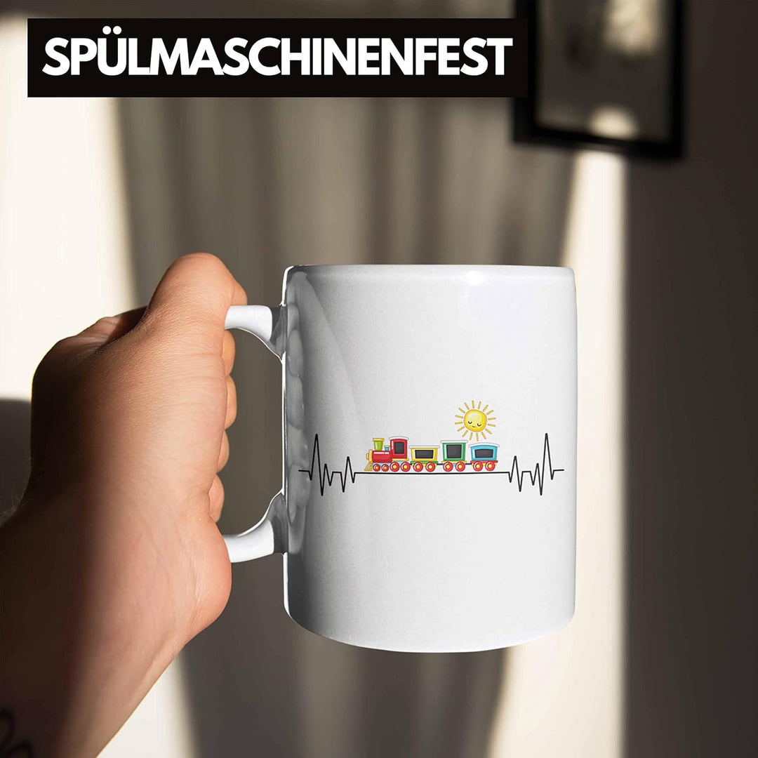 Trendation - Zug Züge Herzschlag Tasse Geschenk für Eisenbahner Zugführer Hobby Geschenkidee (Weiss)