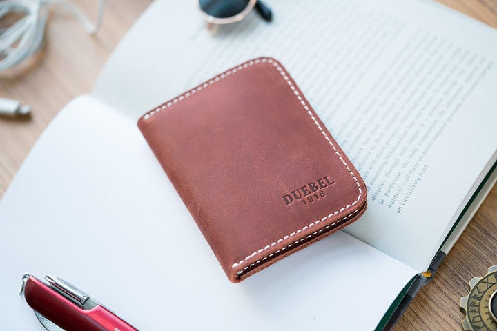 DUEBEL Herren Vollkorn Leder Bifold Reise Brieftaschen/Halter/Case/Protector, Rot