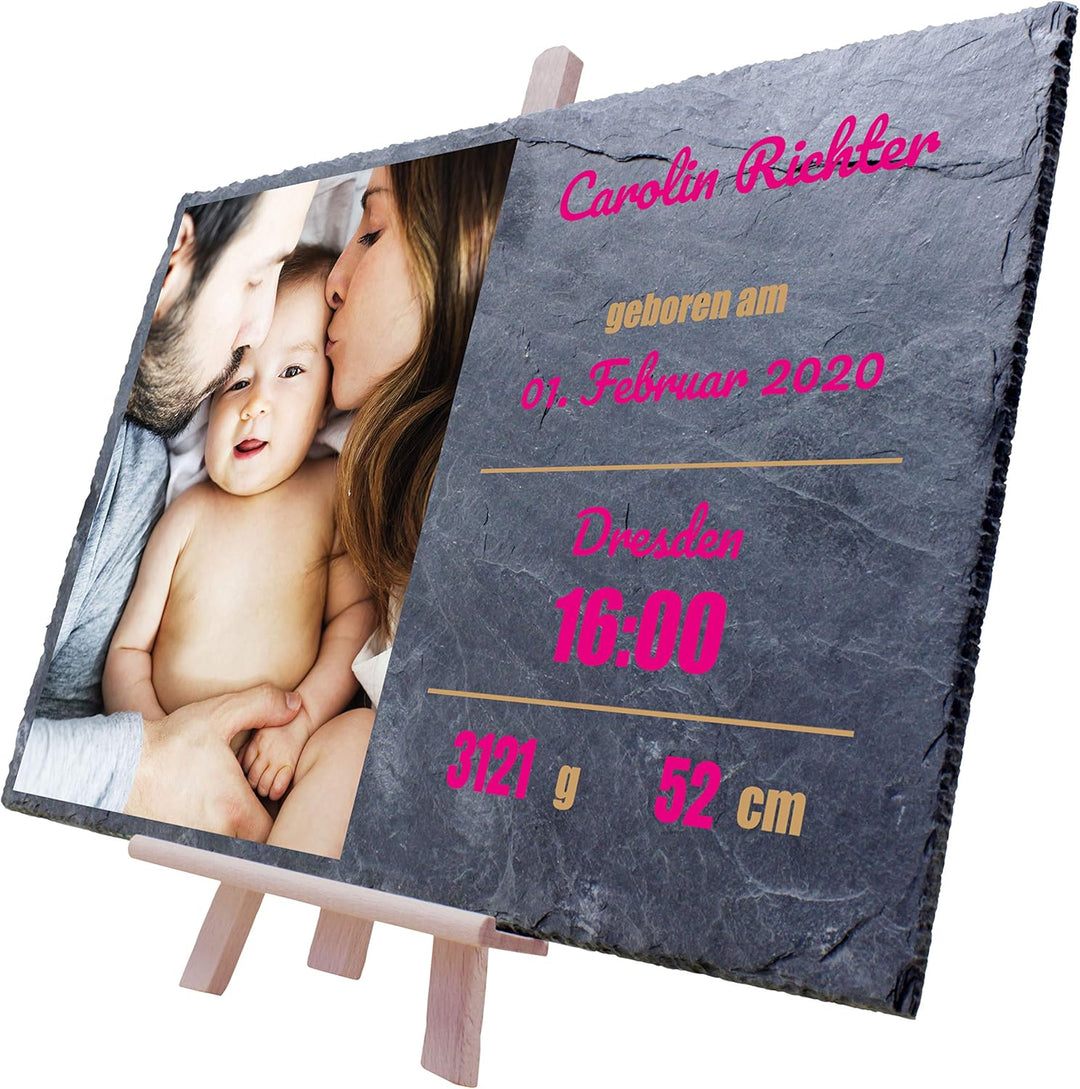 wandmotiv24 Personalisierbare Schiefertafel als Geschenk zur Geburt, 30 x 20 cm, Staffelei, Foto und