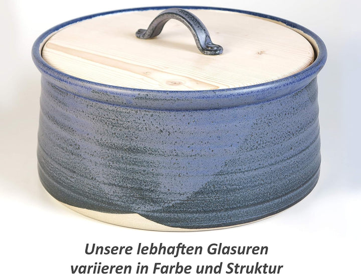 L – Brottopf für die grössere Familie, blau-schattiert. Keramik/Holz für zwei bis fünf