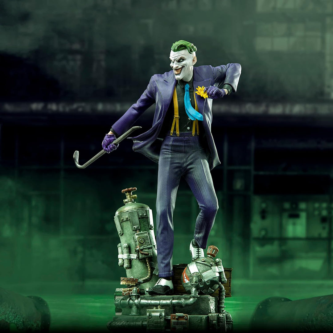 Iron Studios DC Comics - The Joker Regular Art Scale Statue (1/10) (DCCDCG42521-10)