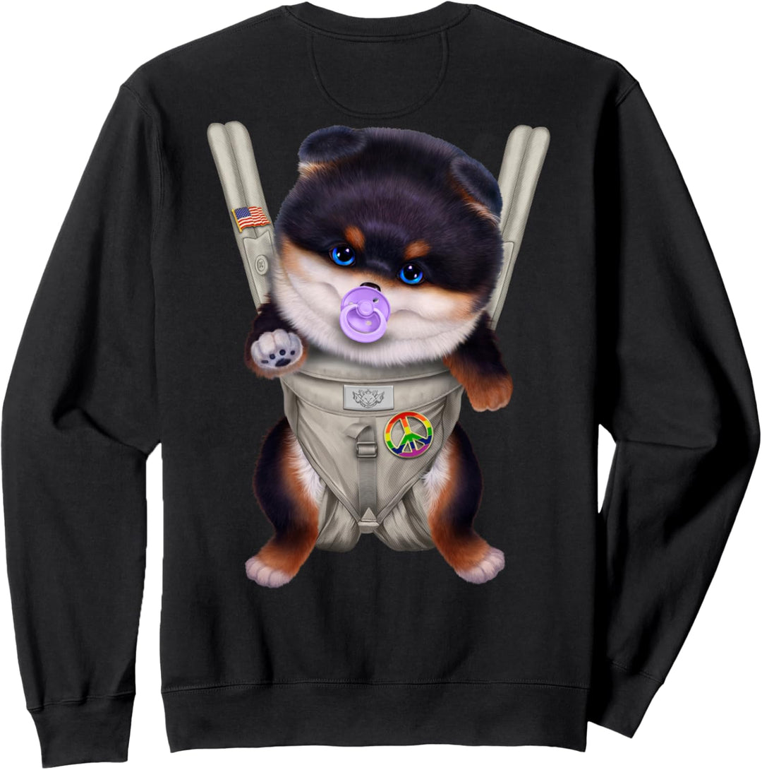 Pommerscher Hund mit Schnuller in der Babytrage Sweatshirt