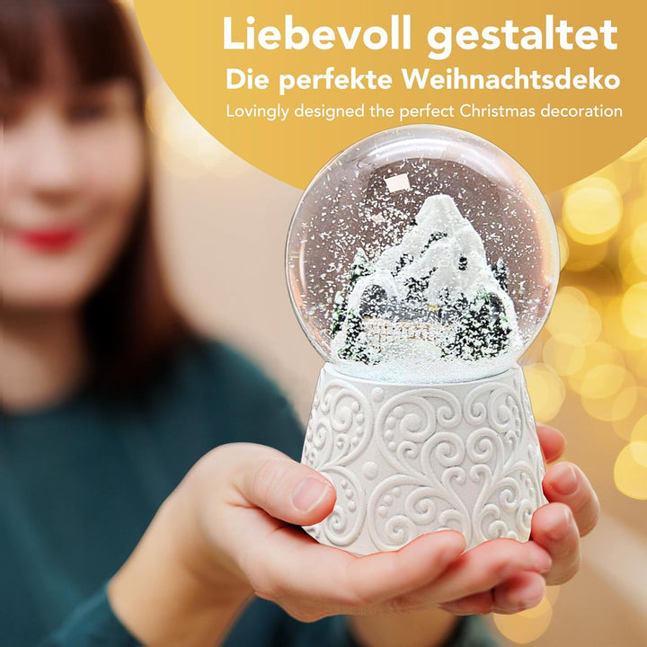 Weihnachts-Schneekugel mit Musik | Berglandschaft mit Brücke | Sockel weiss Ornament | 100mm breit,