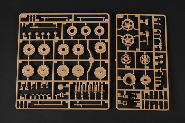 HobbyBoss 84562 1/35 Sd.Kfz.186 Jagdtiger, Henschel Modellbausatz, Mehrfarbig