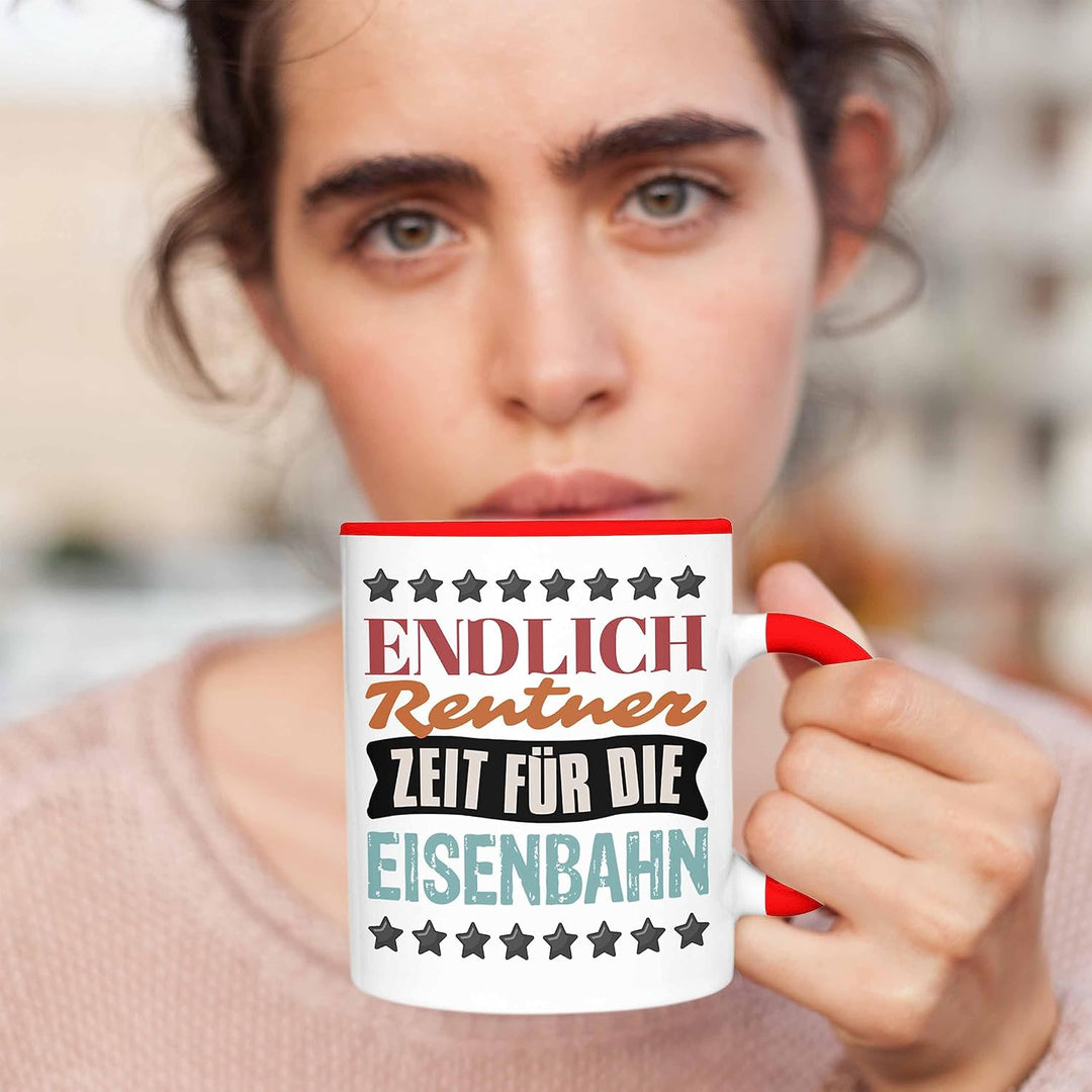 Trendation - Eisenbahner Tasse Geschenk für Modelleisenbahn-Fans Geschenkidee Endlich Rente Zeit für