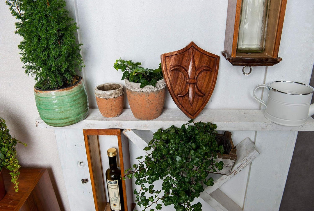 Windalf Majestätisches Wandbild Fleur DE LIS 22 cm Handarbeit aus Holz