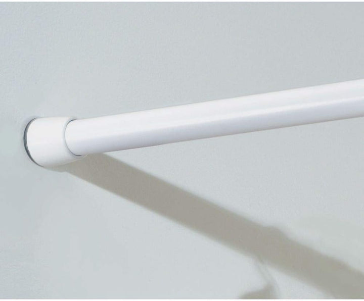 iDesign 78572 Duschvorhangstange, mittellange Teleskopstange aus Edelstahl, ausziehbare Duschvorhang