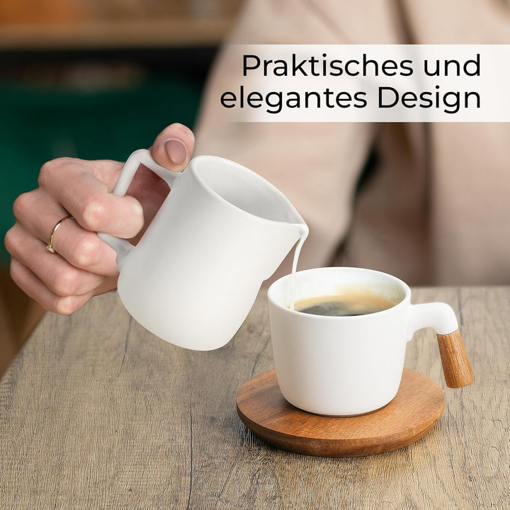 MIAMIO - Milch und Zucker Set mit Deckel und Löffel/Keramik Milchkännchen mit Holz Tablett - Mikrowe
