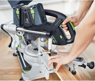 Festool Akku-Kapp-Zugsäge KSC 60 EB 5,0 I-Plus KAPEX (mit Kreissägeblatt, Schraubzwinge, LED-Schlagl